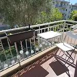 Antibes Home 2P 50M2 With Ac & Free Parking & 2 Balconies